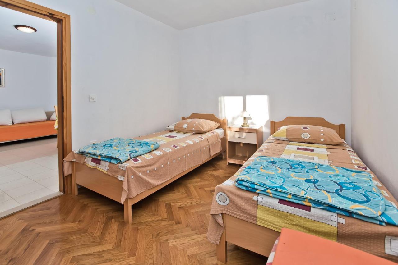 Appartamento Palazzo Lucija Hvar Town Esterno foto