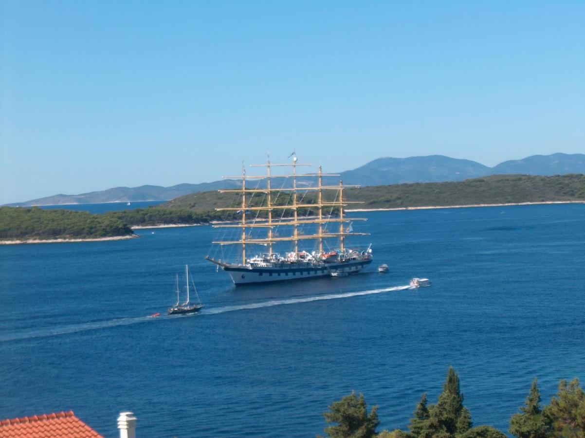 Appartamento Palazzo Lucija Hvar Town Esterno foto