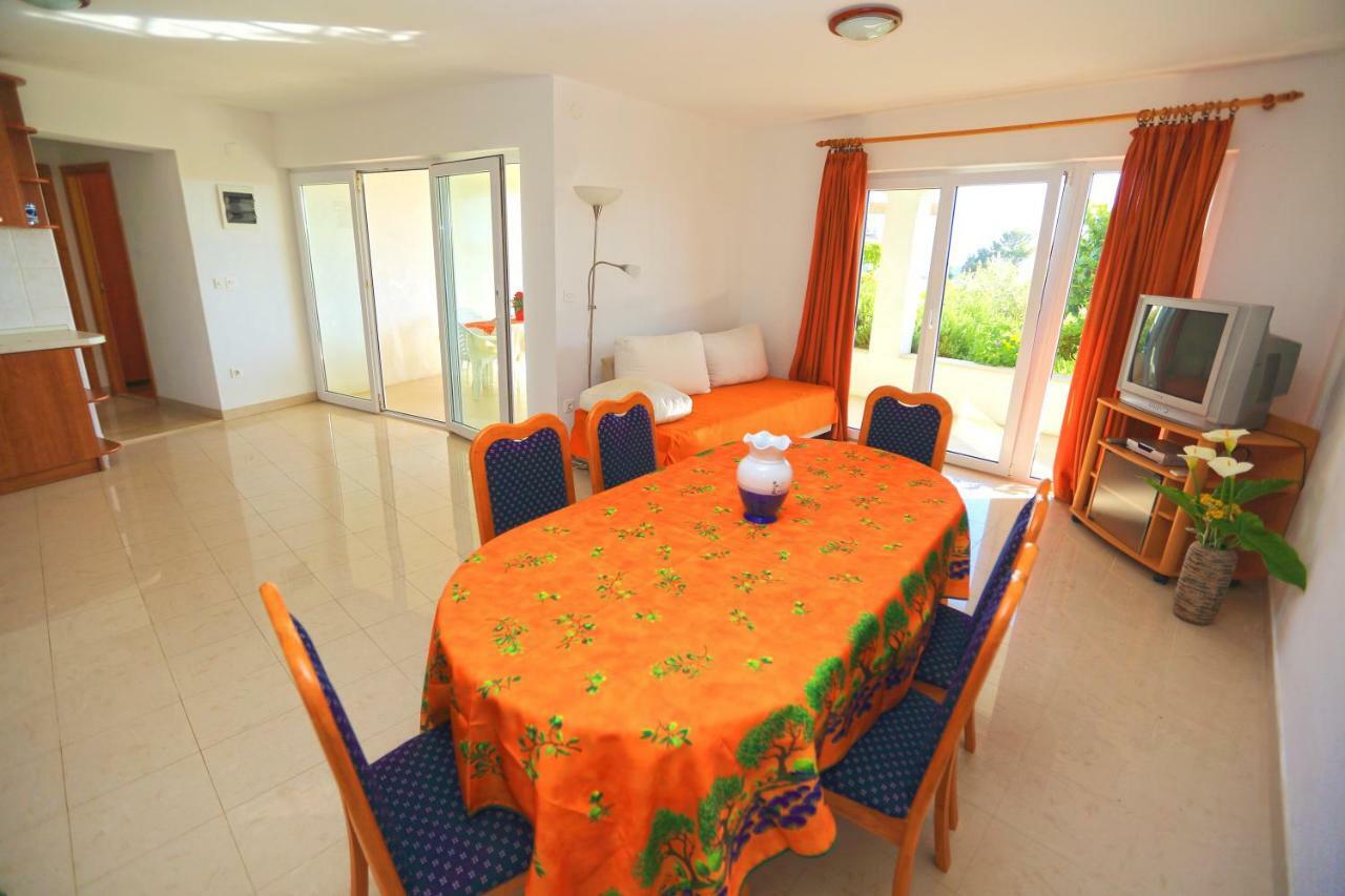 Appartamento Palazzo Lucija Hvar Town Esterno foto